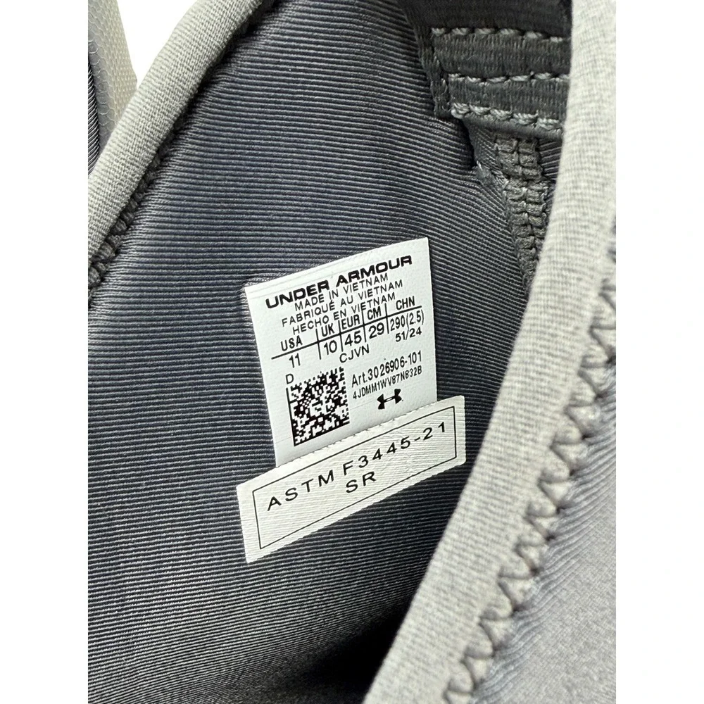 Under Armour Storm Proof deck Boots Mens 11 Grey Neon Waterproof 3026906-101